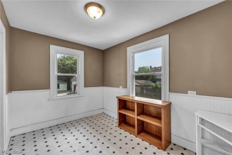 535 Brittain Road Akron OH 44305