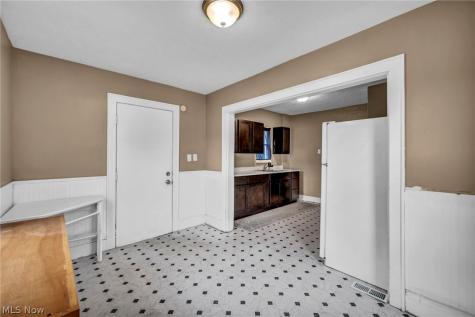 535 Brittain Road Akron OH 44305