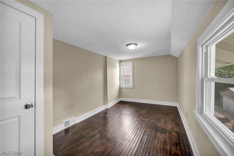 535 Brittain Road Akron OH 44305
