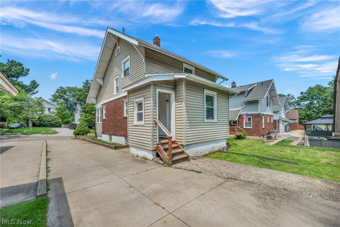 535 Brittain Road Akron OH 44305