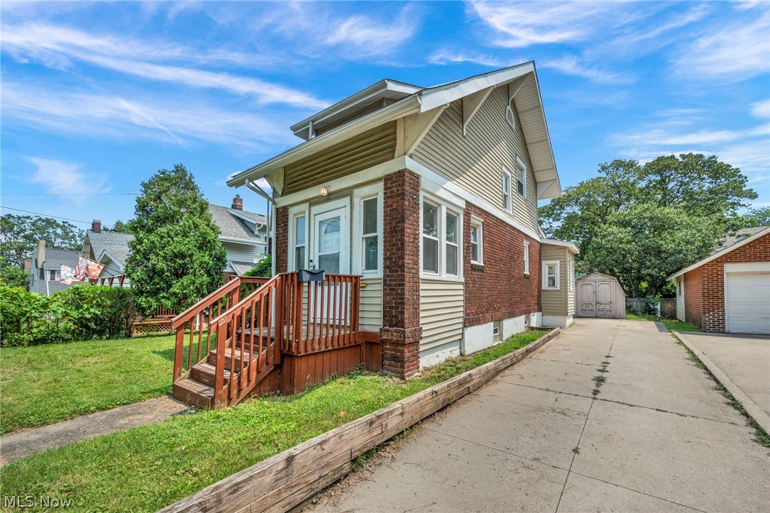 535 Brittain Road Akron OH 44305