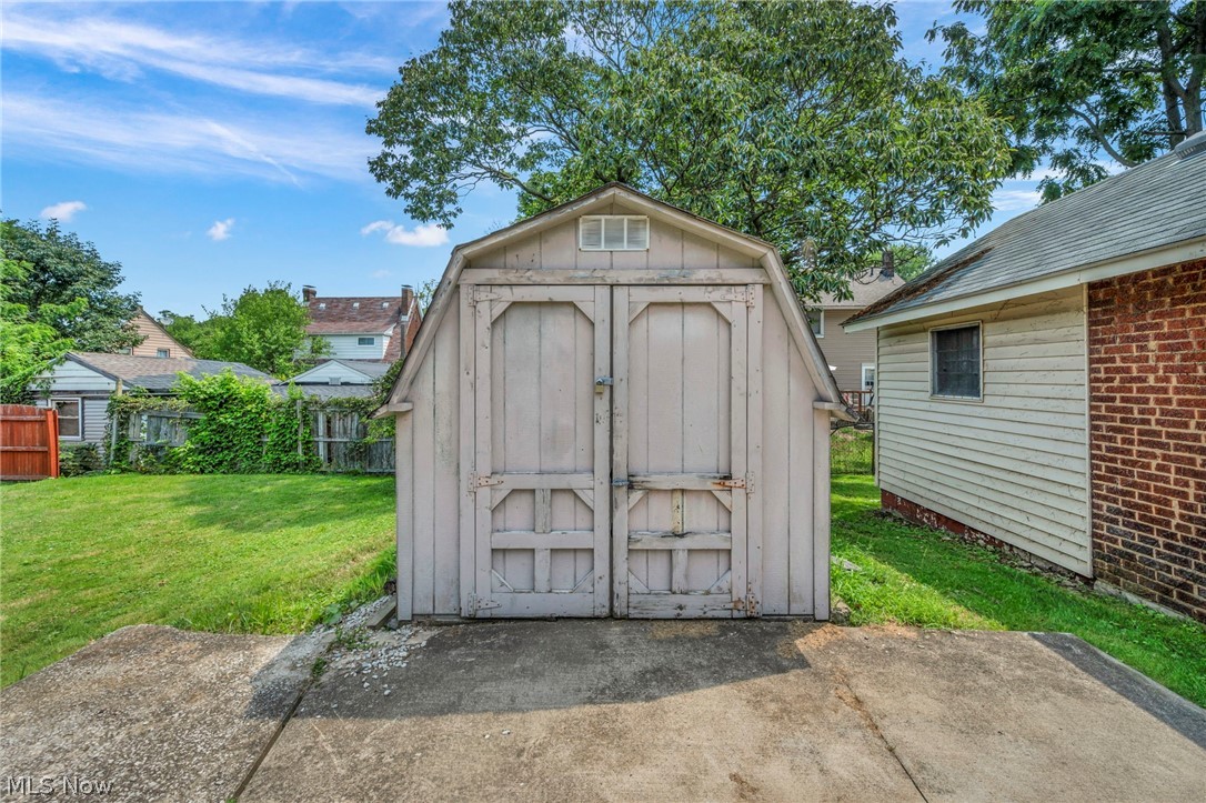 535 Brittain Road Akron OH 44305