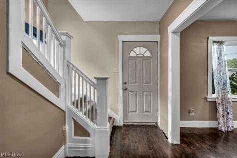 535 Brittain Road Akron OH 44305
