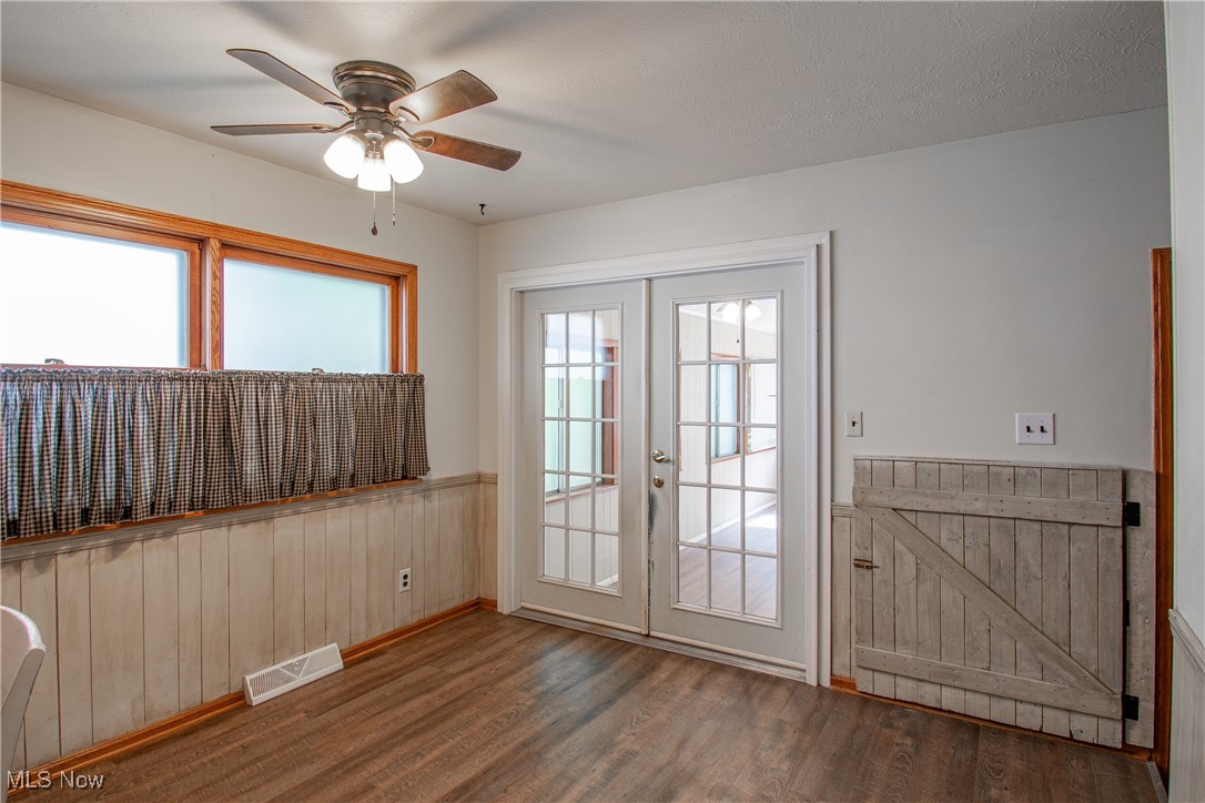 2045 9th Street SW Akron OH 44314