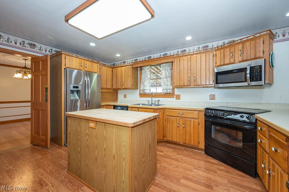 46046 Lori Road East Liverpool OH 43920