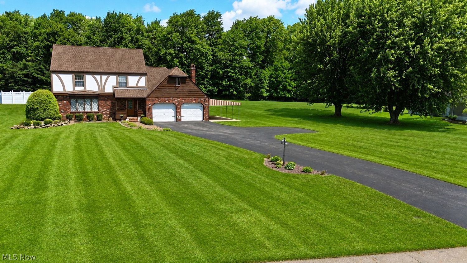 46046 Lori Road East Liverpool OH 43920