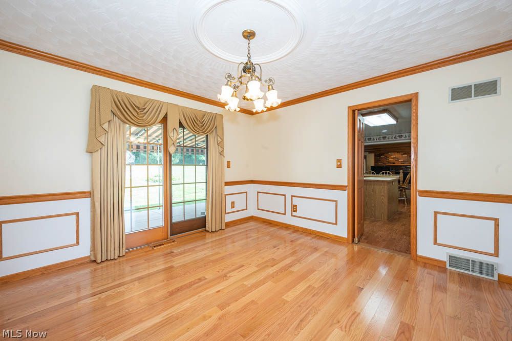 46046 Lori Road East Liverpool OH 43920