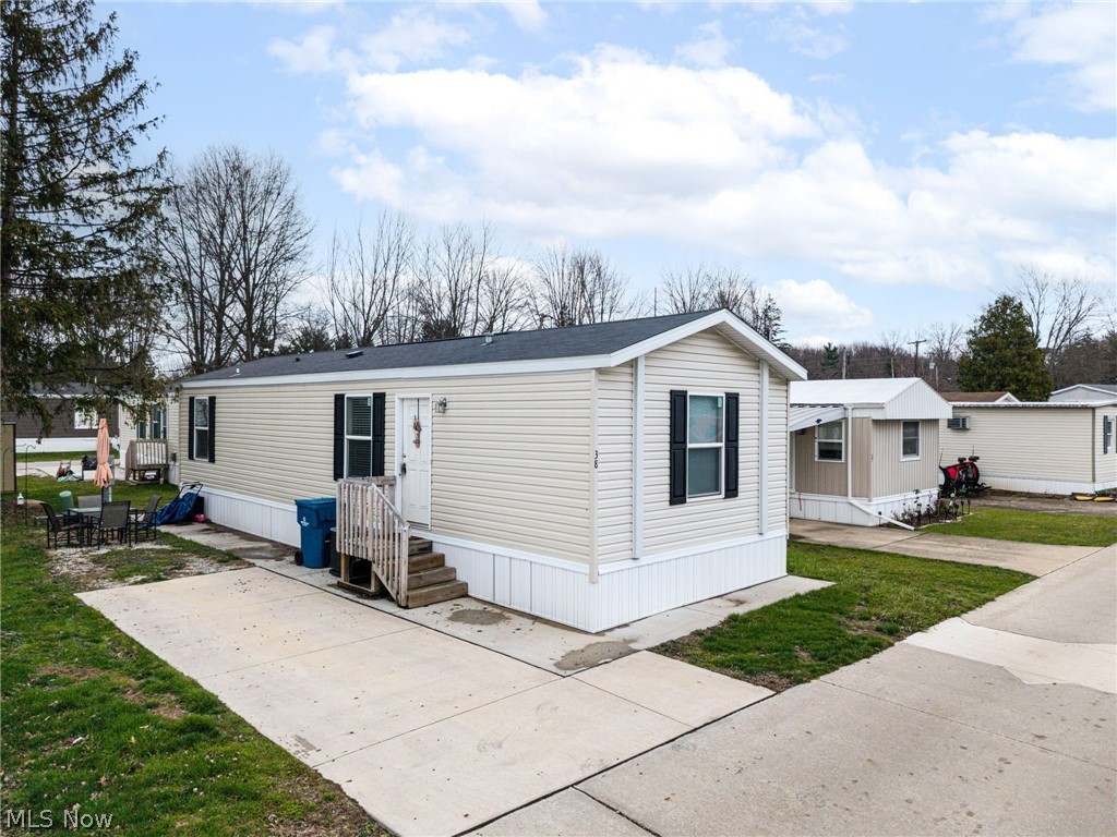 6610 Lear Nagle Road North Ridgeville OH 44039