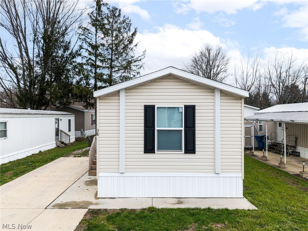 6610 Lear Nagle Road North Ridgeville OH 44039