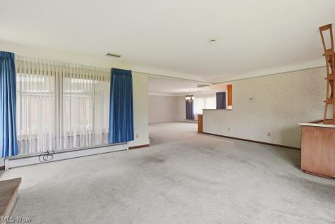 1463 Royalwood Road Broadview Heights OH 44147