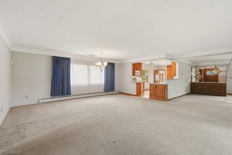 1463 Royalwood Road Broadview Heights OH 44147