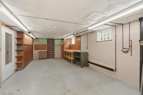 1463 Royalwood Road Broadview Heights OH 44147