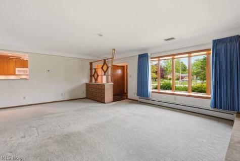 1463 Royalwood Road Broadview Heights OH 44147