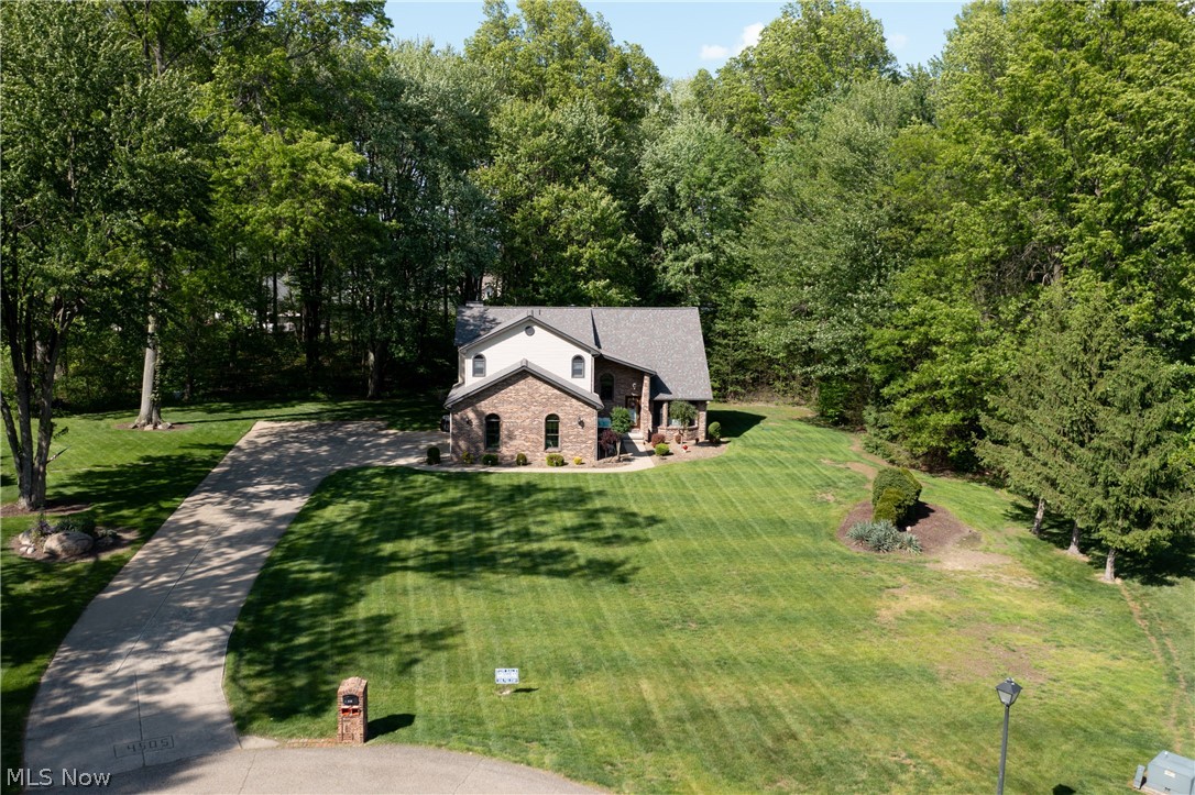 4505 Quaker Court Canfield OH 44406