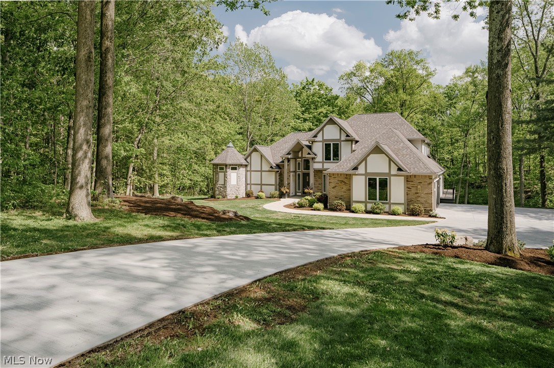 11251 Lake Forest Drive Chesterland OH 44026