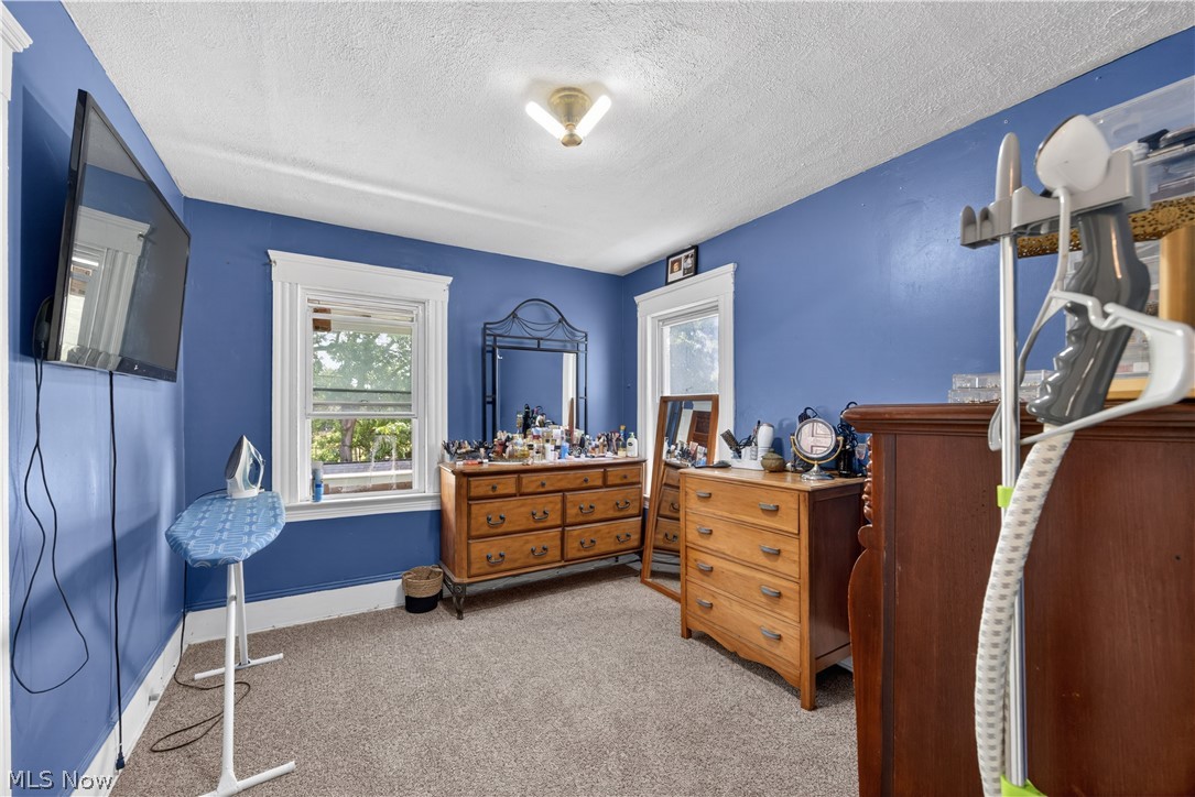 1485 Robinwood Avenue Lakewood OH 44017