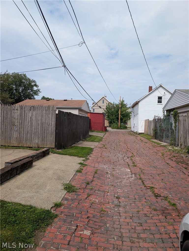 3125 W 70th Street Cleveland OH 44102