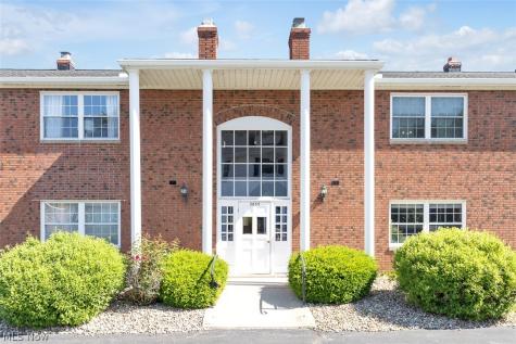 2854 Pease Drive Rocky River OH 44116