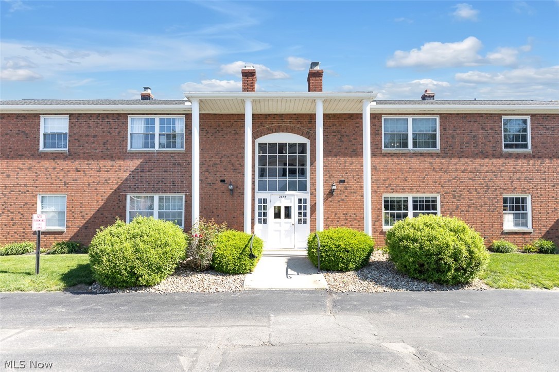 2854 Pease Drive Rocky River OH 44116