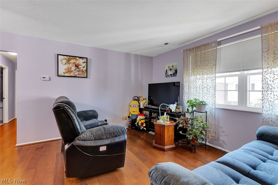 2854 Pease Drive Rocky River OH 44116