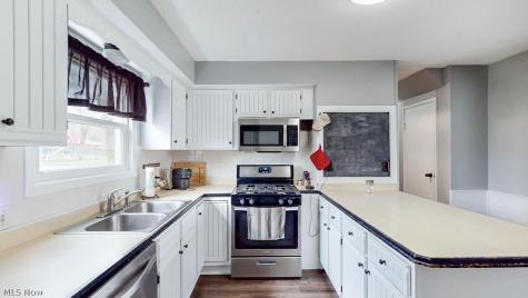 3415 Hanover Drive Kent OH 44240