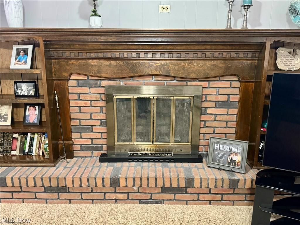 116 Winthrop Drive Elyria OH 44035