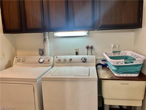 116 Winthrop Drive Elyria OH 44035