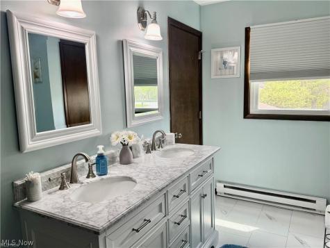 116 Winthrop Drive Elyria OH 44035