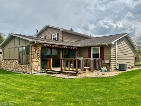 116 Winthrop Drive Elyria OH 44035