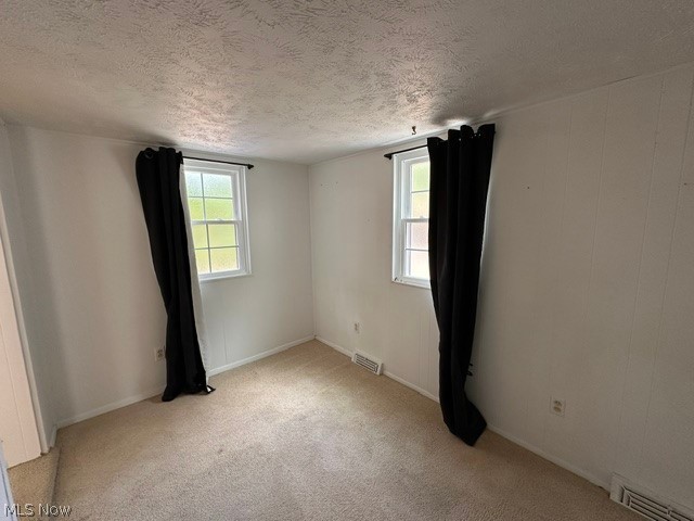 4353 Groveland Road University Heights OH 44118
