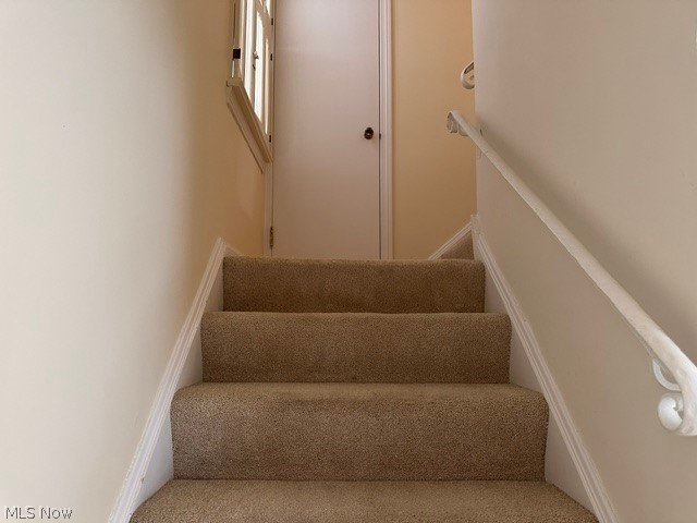 4353 Groveland Road University Heights OH 44118