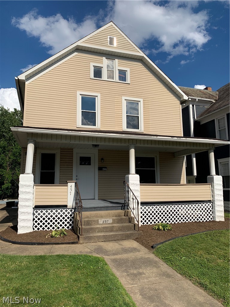 457 2nd Street NW New Philadelphia OH 44663