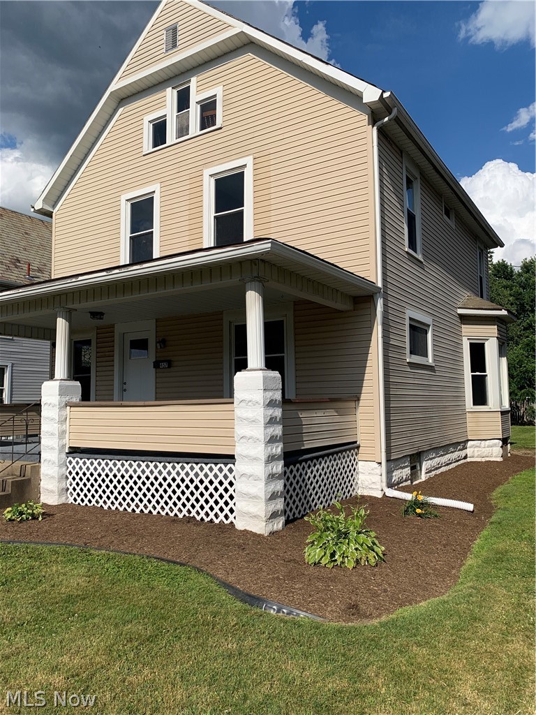 457 2nd Street NW New Philadelphia OH 44663