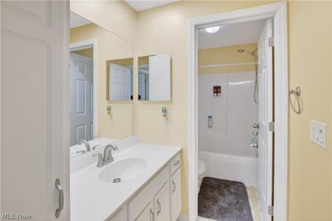 3089 Pondsford Drive Medina OH 44256