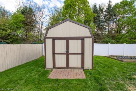 3089 Pondsford Drive Medina OH 44256