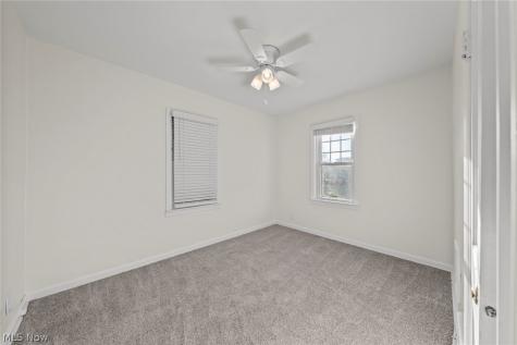 2917 Kirby Avenue NE Canton OH 44705