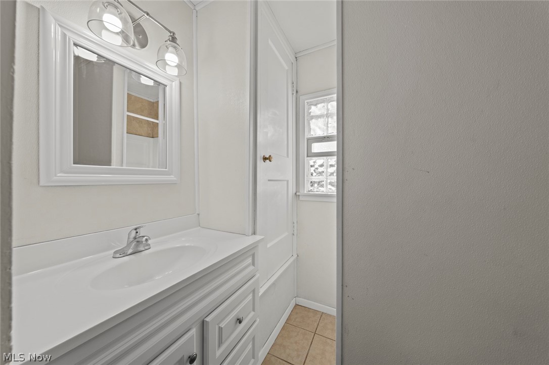 2917 Kirby Avenue NE Canton OH 44705
