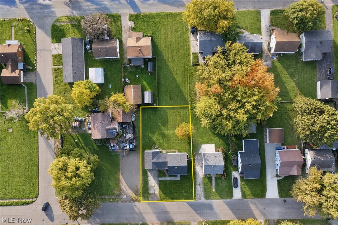 2917 Kirby Avenue NE Canton OH 44705