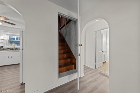 2917 Kirby Avenue NE Canton OH 44705