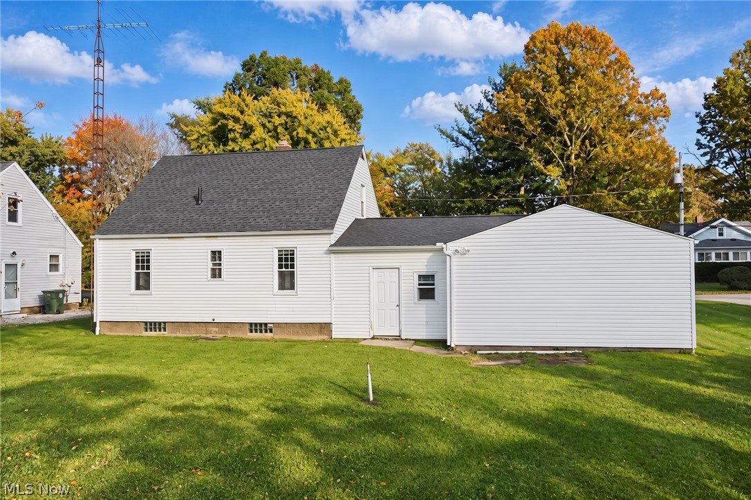 2917 Kirby Avenue NE Canton OH 44705