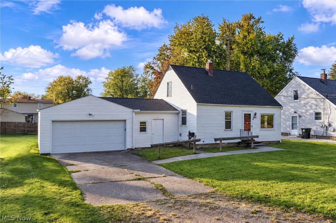 2917 Kirby Avenue NE Canton OH 44705