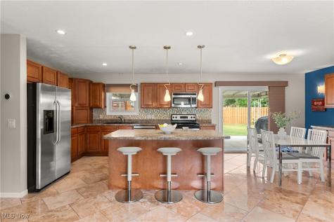 1718 Berwick Drive Brunswick OH 44212