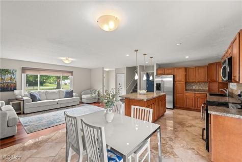 1718 Berwick Drive Brunswick OH 44212