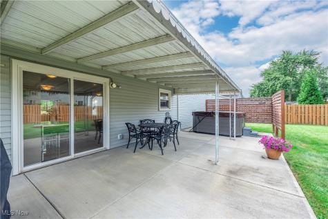 1718 Berwick Drive Brunswick OH 44212