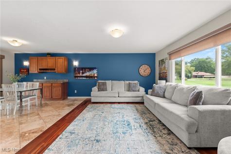 1718 Berwick Drive Brunswick OH 44212