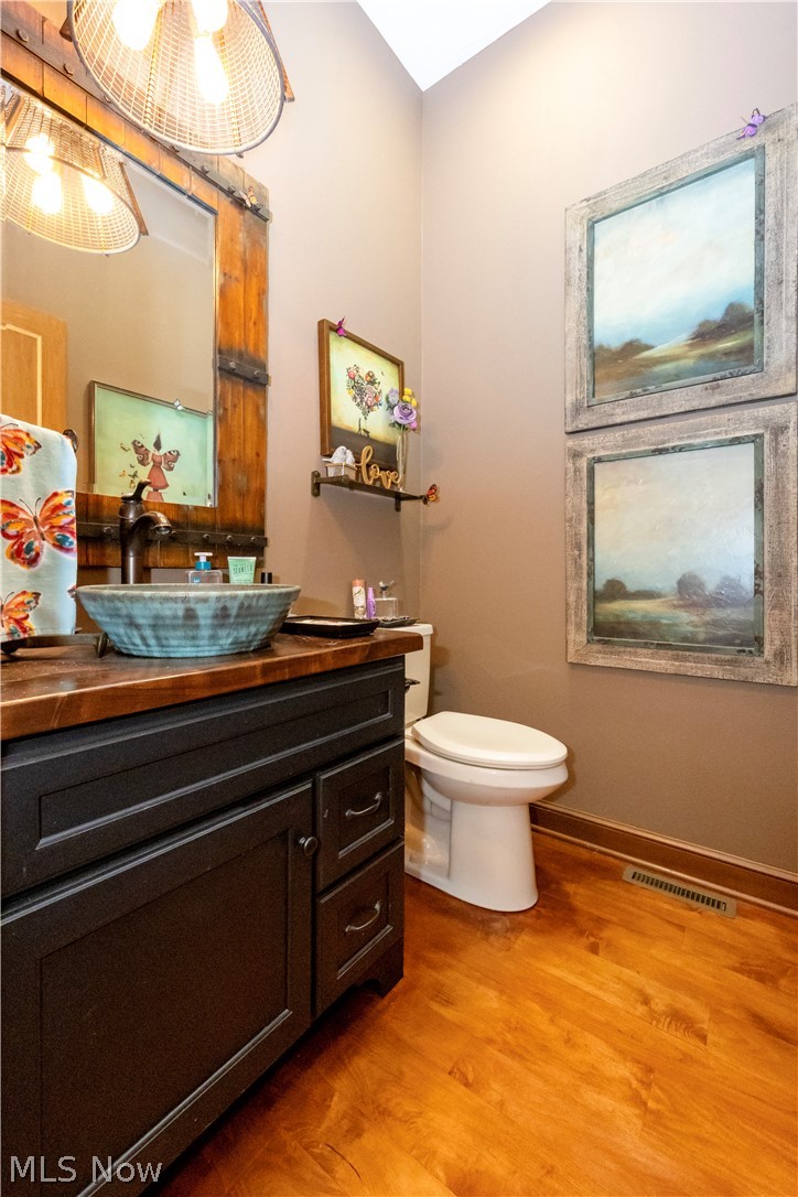 1240 Riffel Road Wooster OH 44691