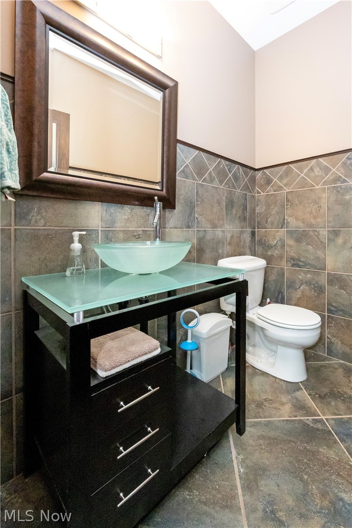 1240 Riffel Road Wooster OH 44691