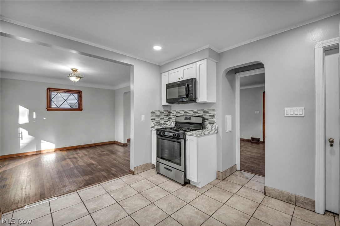 4386 Ardmore Road South Euclid OH 44121