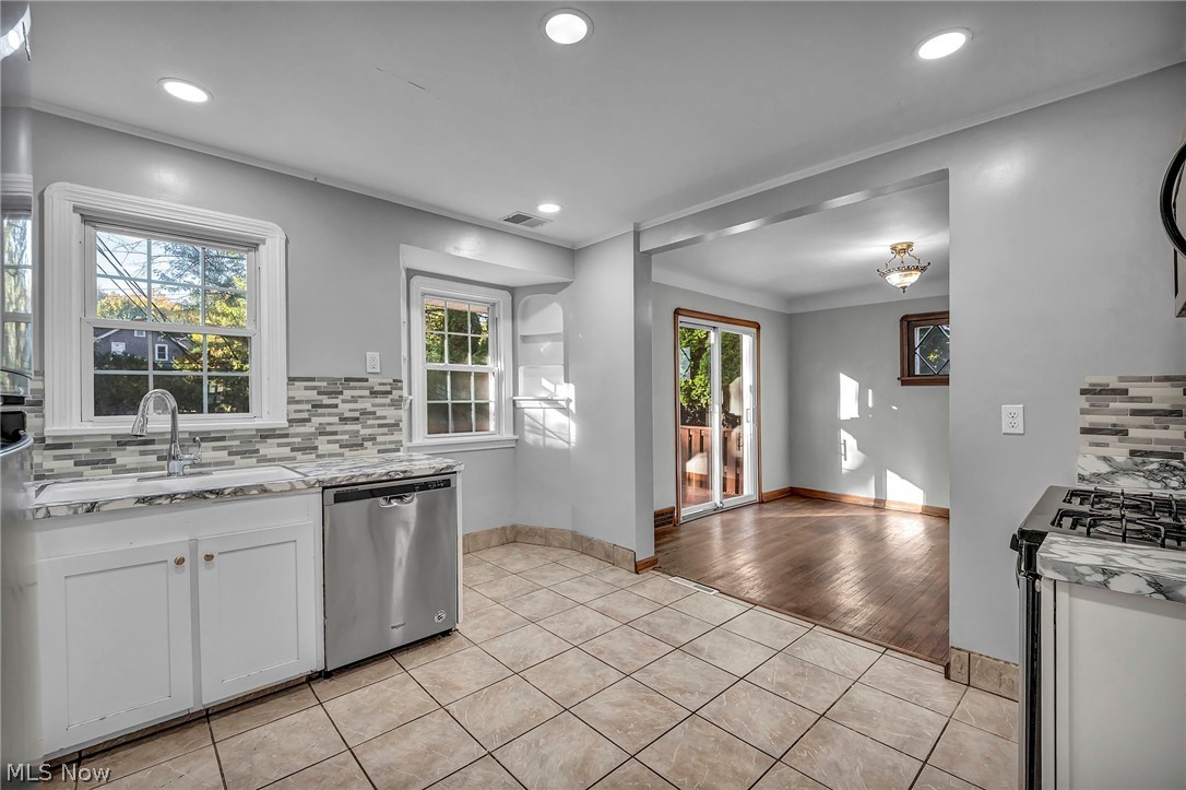 4386 Ardmore Road South Euclid OH 44121