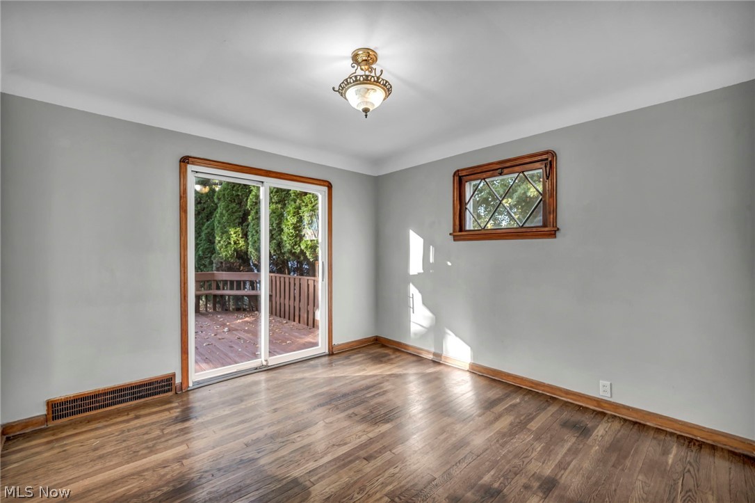 4386 Ardmore Road South Euclid OH 44121